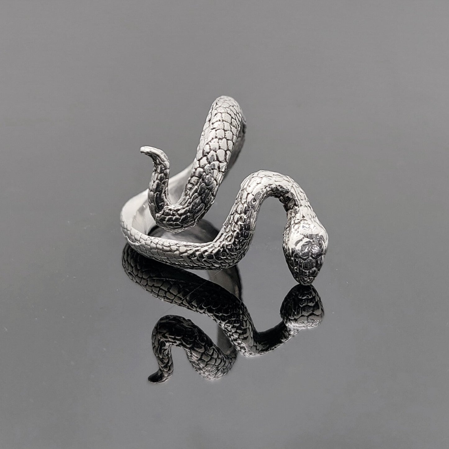 Anillo de serpiente